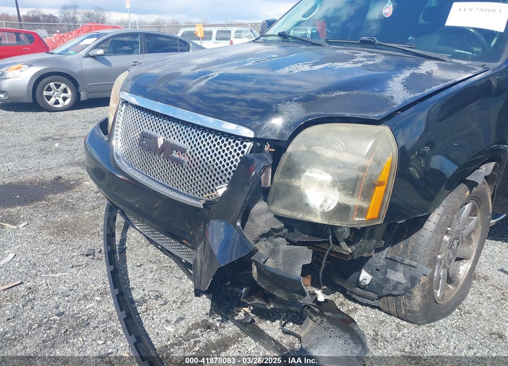 2008 GMC YUKON VIN: 1GKFK63808J211007