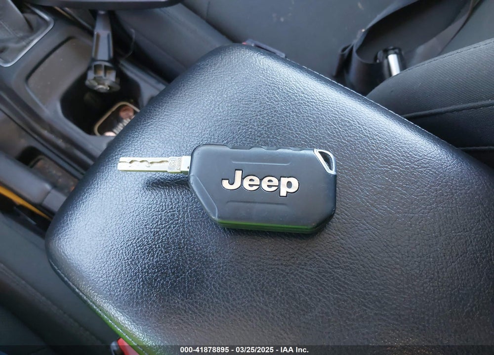 2021 JEEP WRANGLER UNLIMITED WILLYS SPORT 4X4 VIN: 1C4HJXDG5MW804748