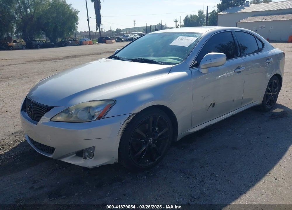 2008 LEXUS IS VIN: JTHBK262482069070