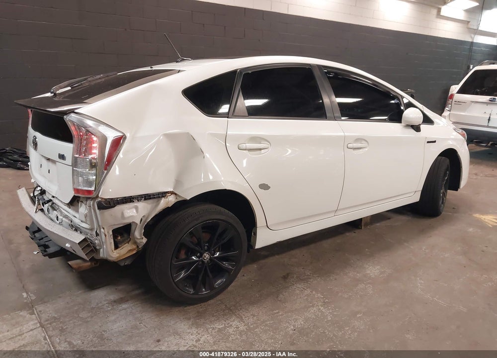 2011 TOYOTA PRIUS VIN: JTDKN3DUXB5318982