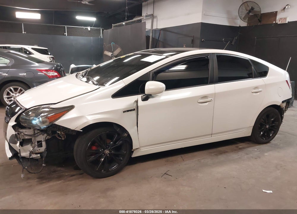2011 TOYOTA PRIUS VIN: JTDKN3DUXB5318982