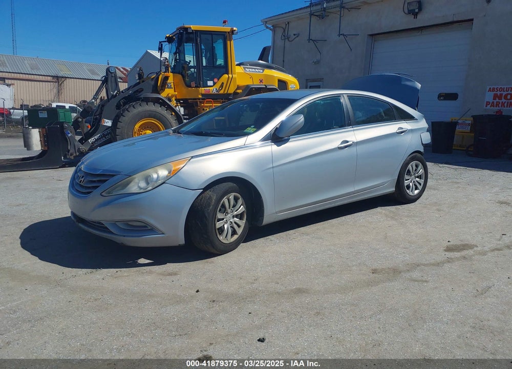 2012 HYUNDAI SONATA GLS VIN: 5NPEB4AC2CH325305
