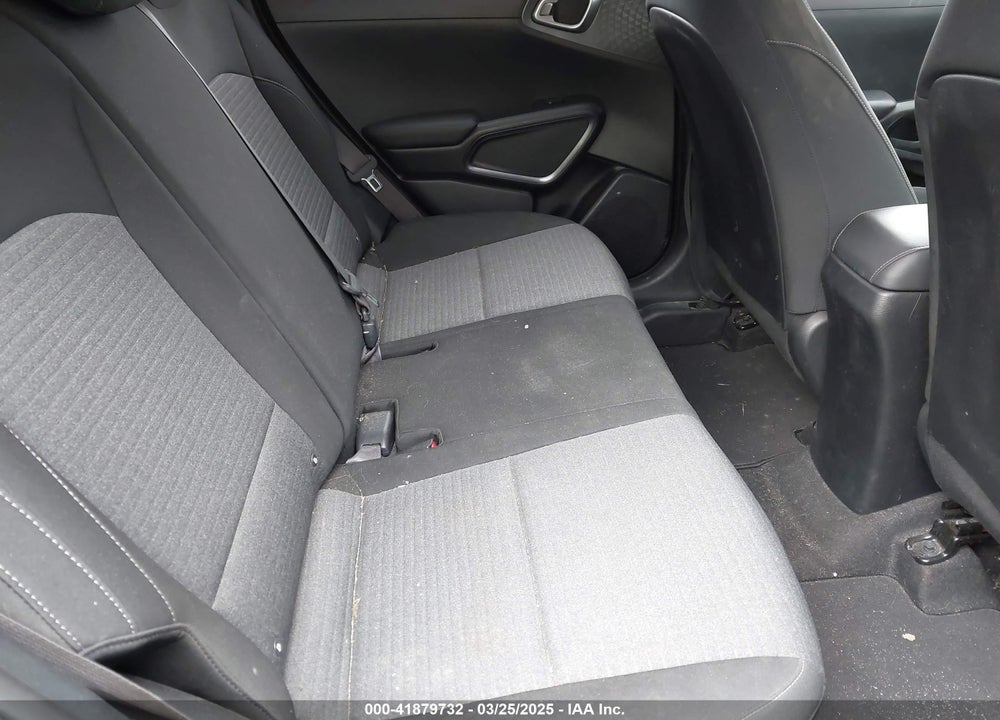 2020 KIA SOUL VIN: KNDJ23AU0L7719665