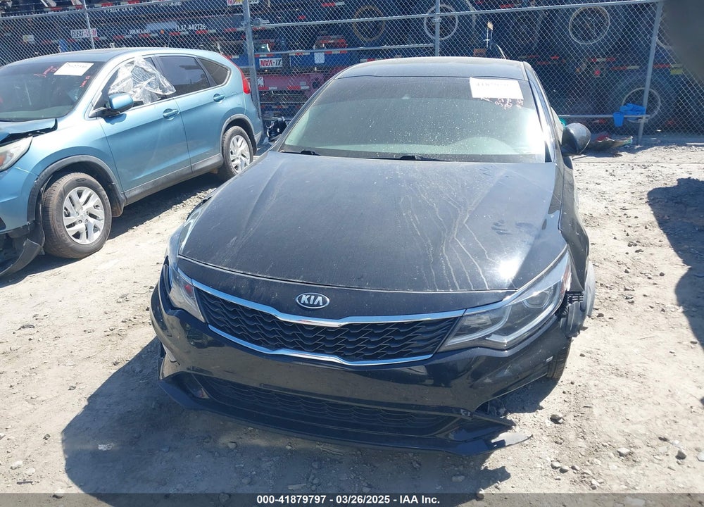 2020 KIA OPTIMA VIN: 5XXGT4L32LG421062