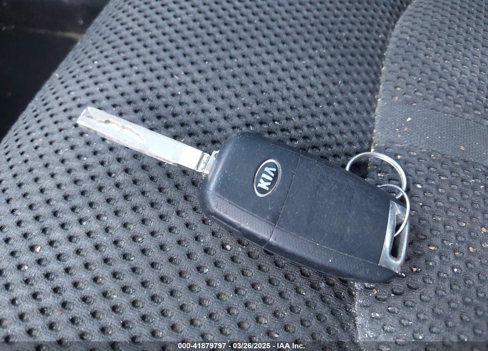 2020 KIA OPTIMA VIN: 5XXGT4L32LG421062