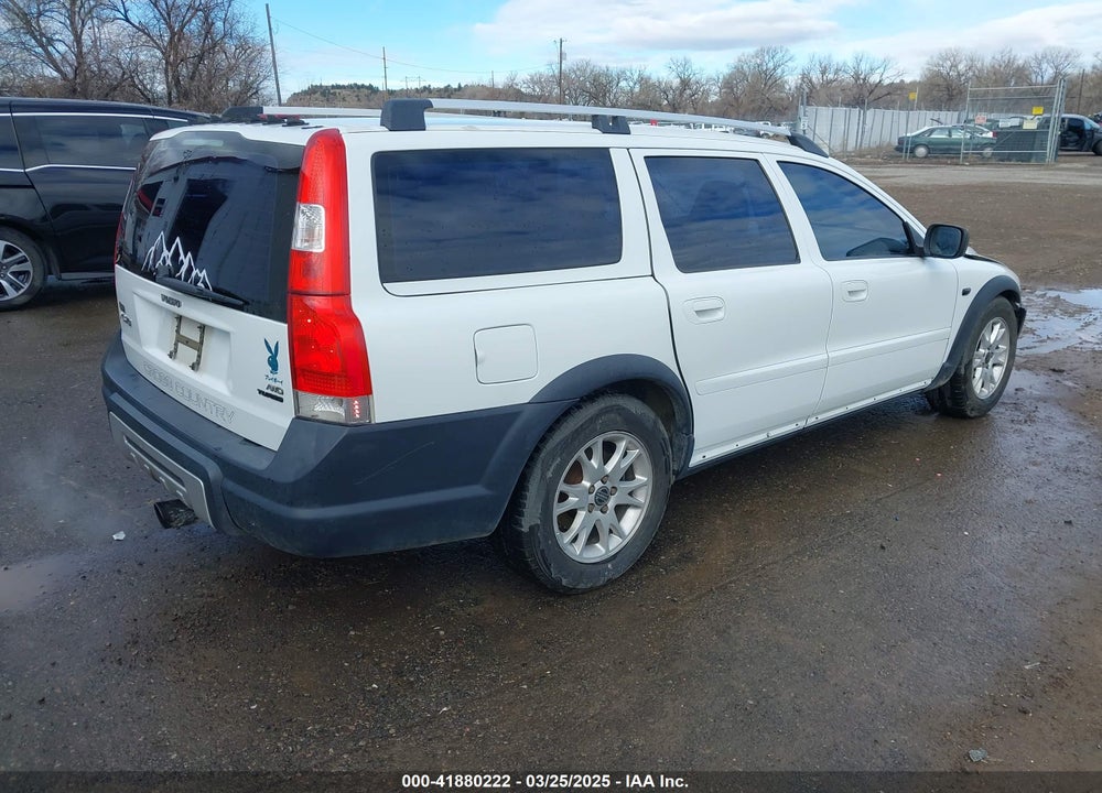 2005 VOLVO XC70 2.5T AWD VIN: YV1SZ592151173263