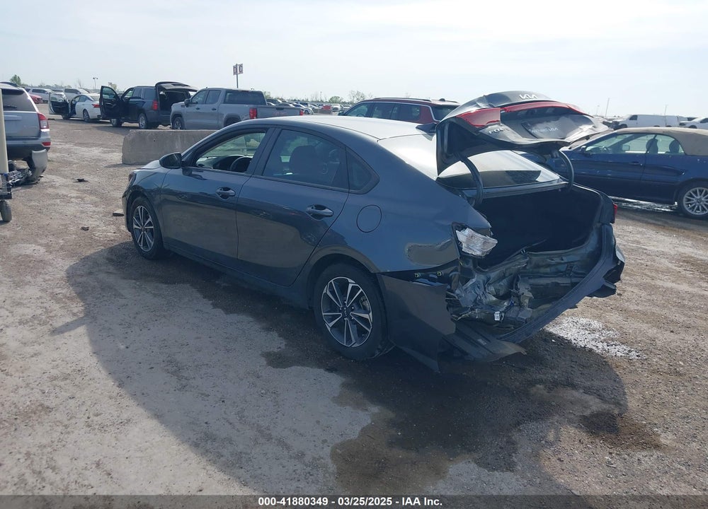 2024 KIA FORTE LXS VIN: 3KPF24AD9RE821423