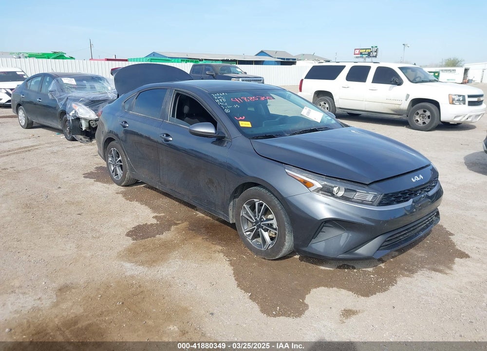 2024 KIA FORTE LXS VIN: 3KPF24AD9RE821423
