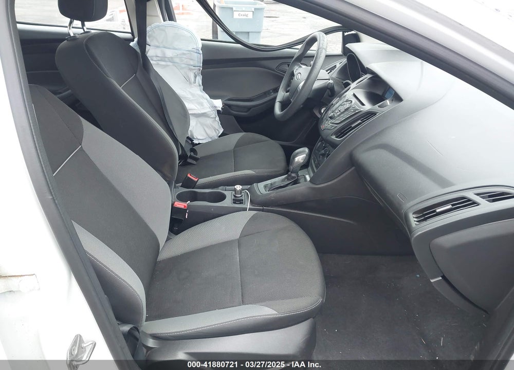 2014 FORD FOCUS VIN: 1FADP3E2XEL382994