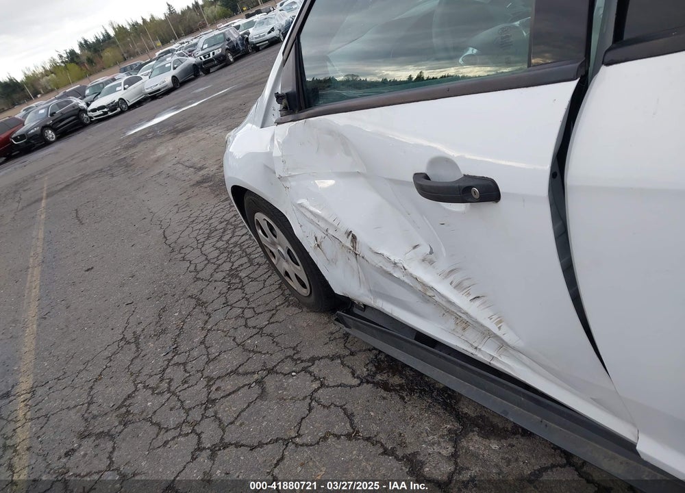 2014 FORD FOCUS VIN: 1FADP3E2XEL382994