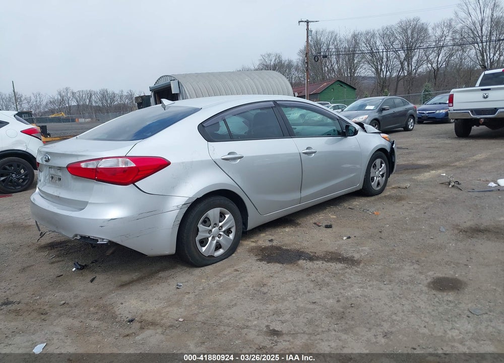 2015 KIA FORTE VIN: KNAFX4A68F5271316