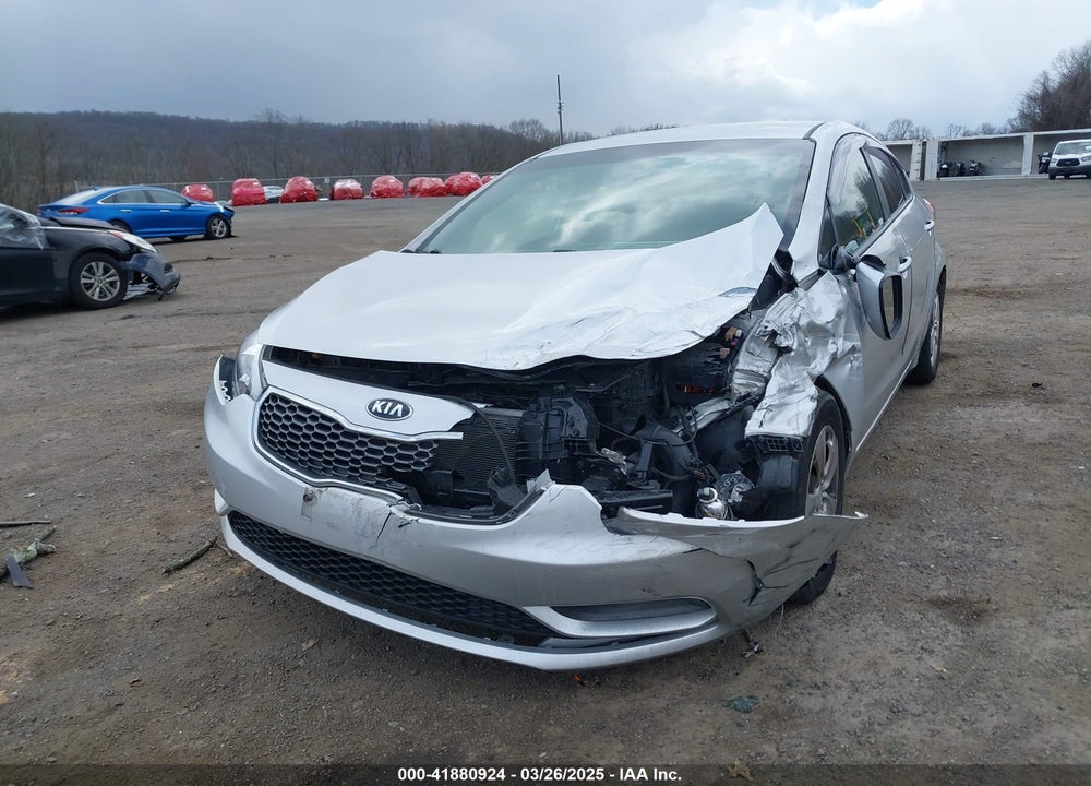 2015 KIA FORTE VIN: KNAFX4A68F5271316
