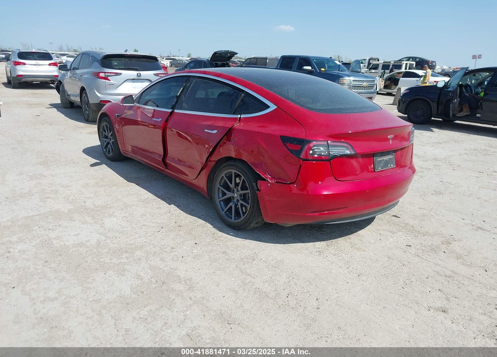 2019 TESLA MODEL 3 VIN: 5YJ3E1EAXKF411495