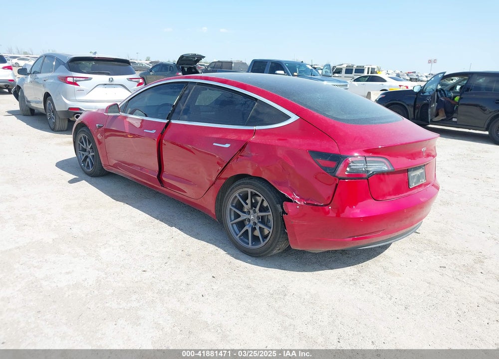 2019 TESLA MODEL 3 VIN: 5YJ3E1EAXKF411495