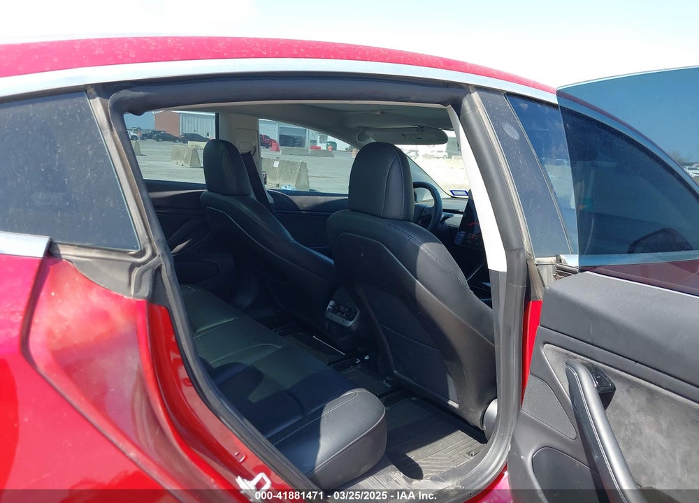 2019 TESLA MODEL 3 VIN: 5YJ3E1EAXKF411495