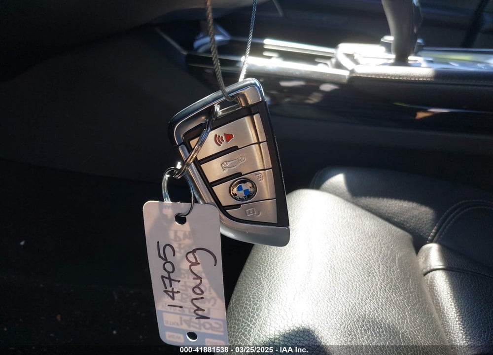 2019 BMW 740I VIN: WBA7E4C57KGV70521