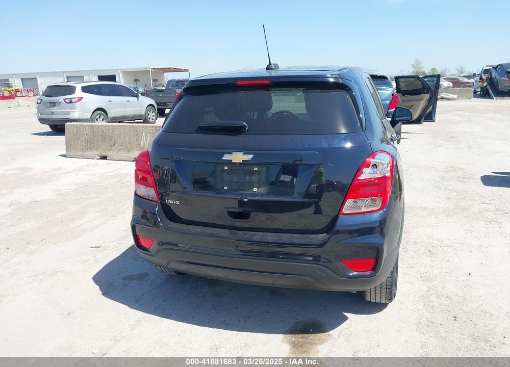 2021 CHEVROLET TRAX FWD LS VIN: KL7CJKSB2MB332517