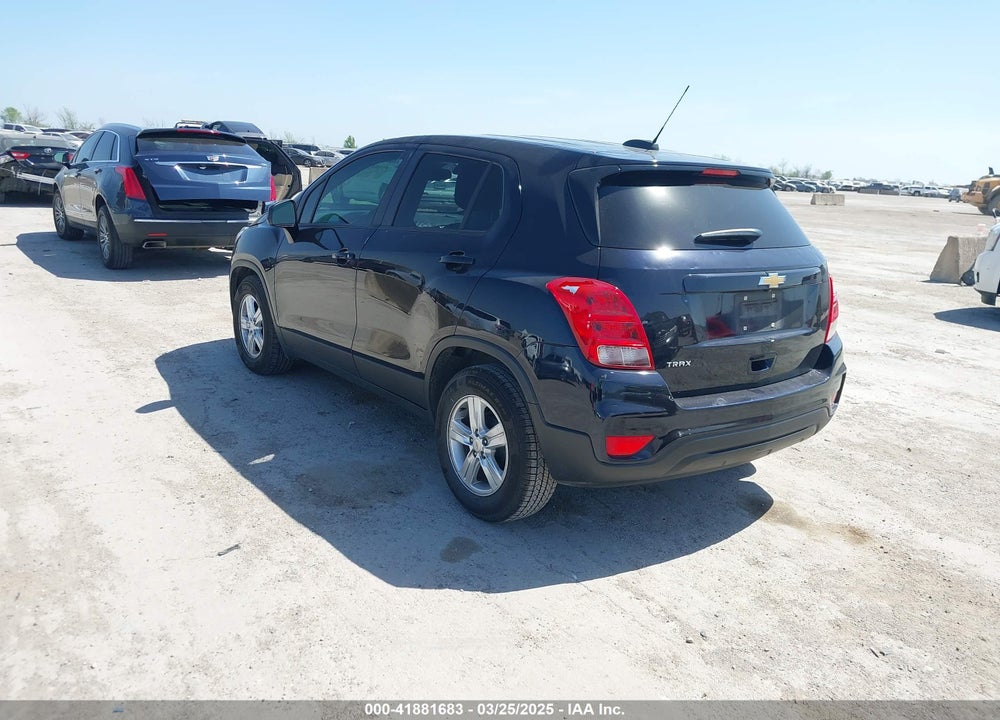 2021 CHEVROLET TRAX FWD LS VIN: KL7CJKSB2MB332517