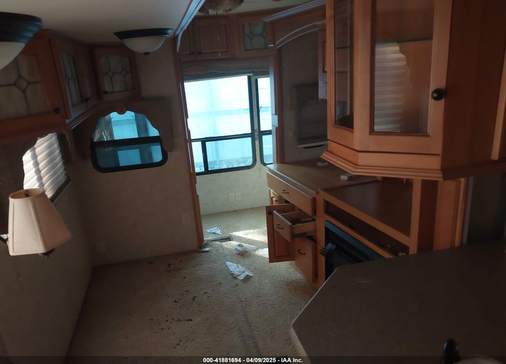 2006 KEYSTONE CAMBRIDGE VIN: 4YDF358256P580119