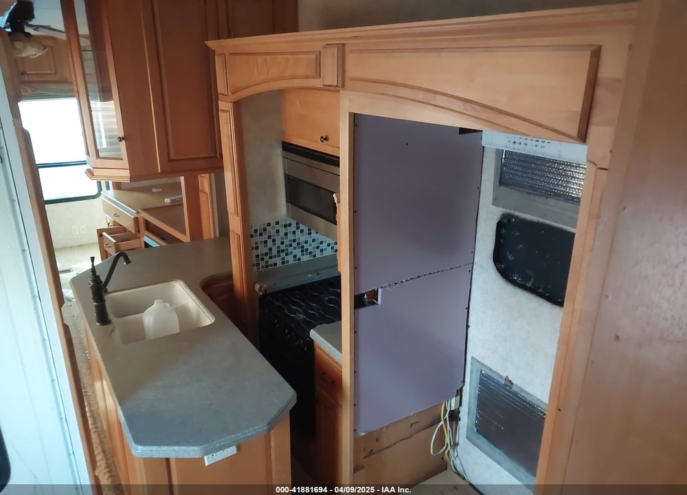 2006 KEYSTONE CAMBRIDGE VIN: 4YDF358256P580119