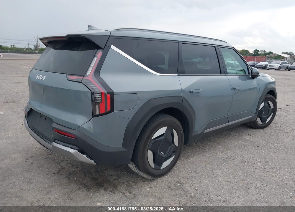 2024 KIA EV9 VIN: KNDAFFS55R6033424
