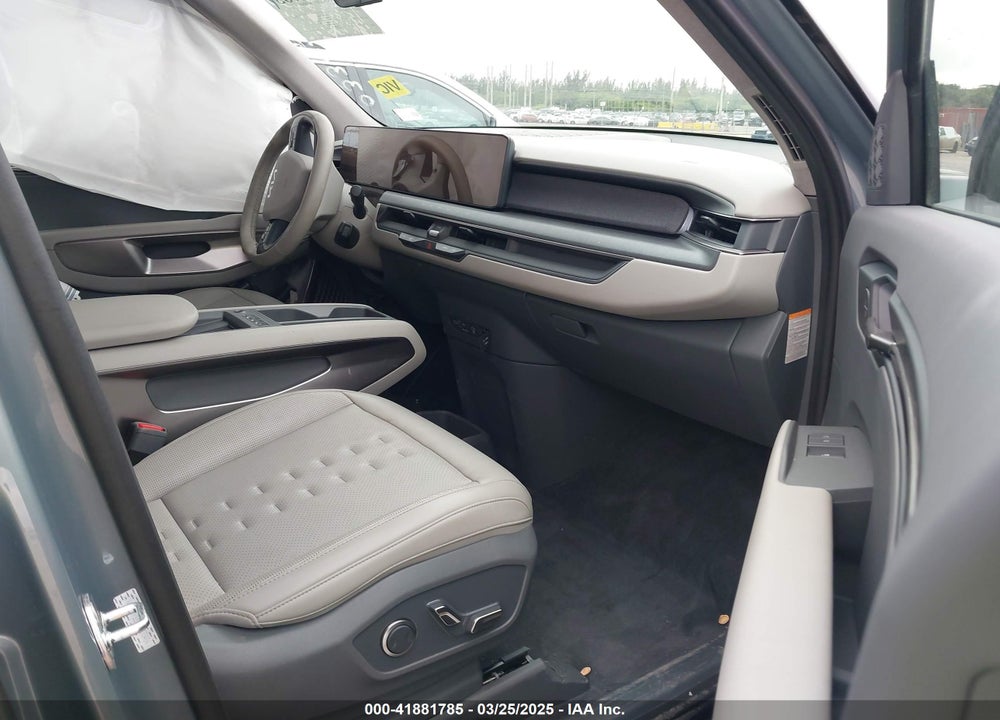 2024 KIA EV9 VIN: KNDAFFS55R6033424