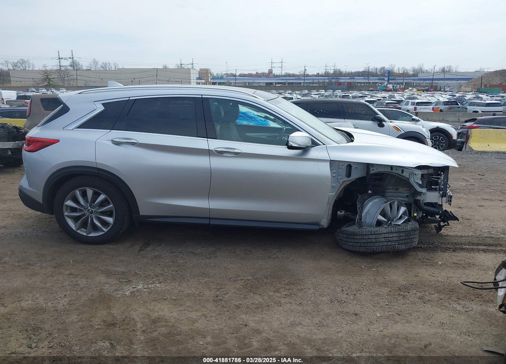 2019 INFINITI QX50 LUXE VIN: 3PCAJ5M37KF148220