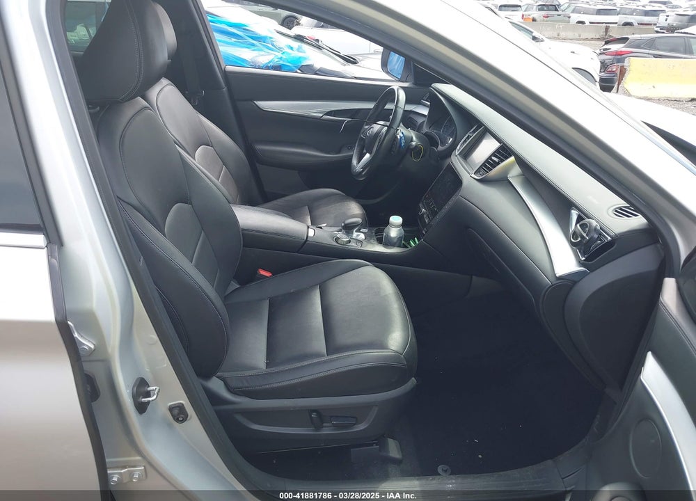 2019 INFINITI QX50 LUXE VIN: 3PCAJ5M37KF148220
