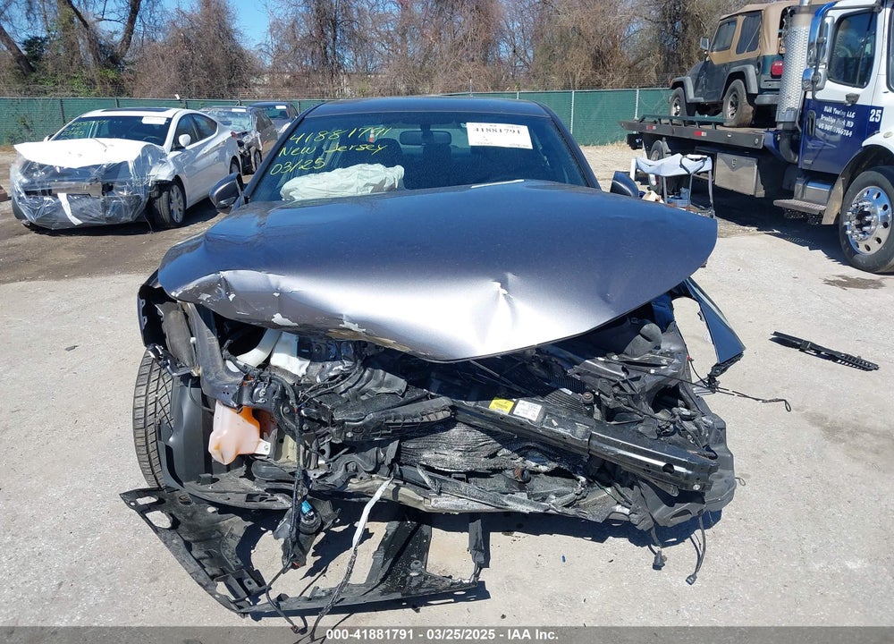 2017 HONDA ACCORD VIN: 1HGCR2F16HA010778