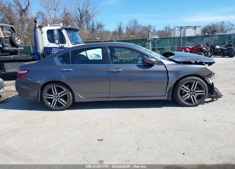 2017 HONDA ACCORD VIN: 1HGCR2F16HA010778