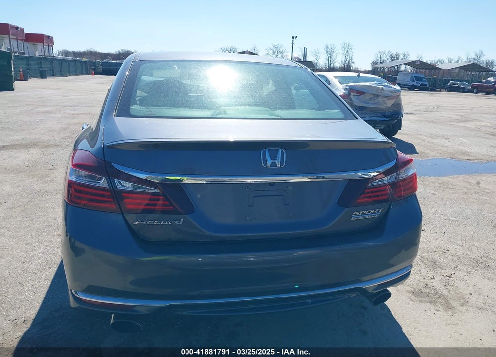 2017 HONDA ACCORD VIN: 1HGCR2F16HA010778
