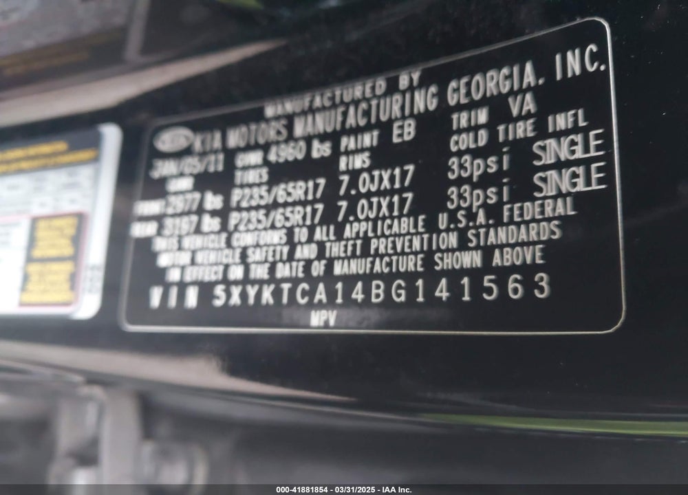 2011 KIA SORENTO VIN: 5XYKTCA14BG141563