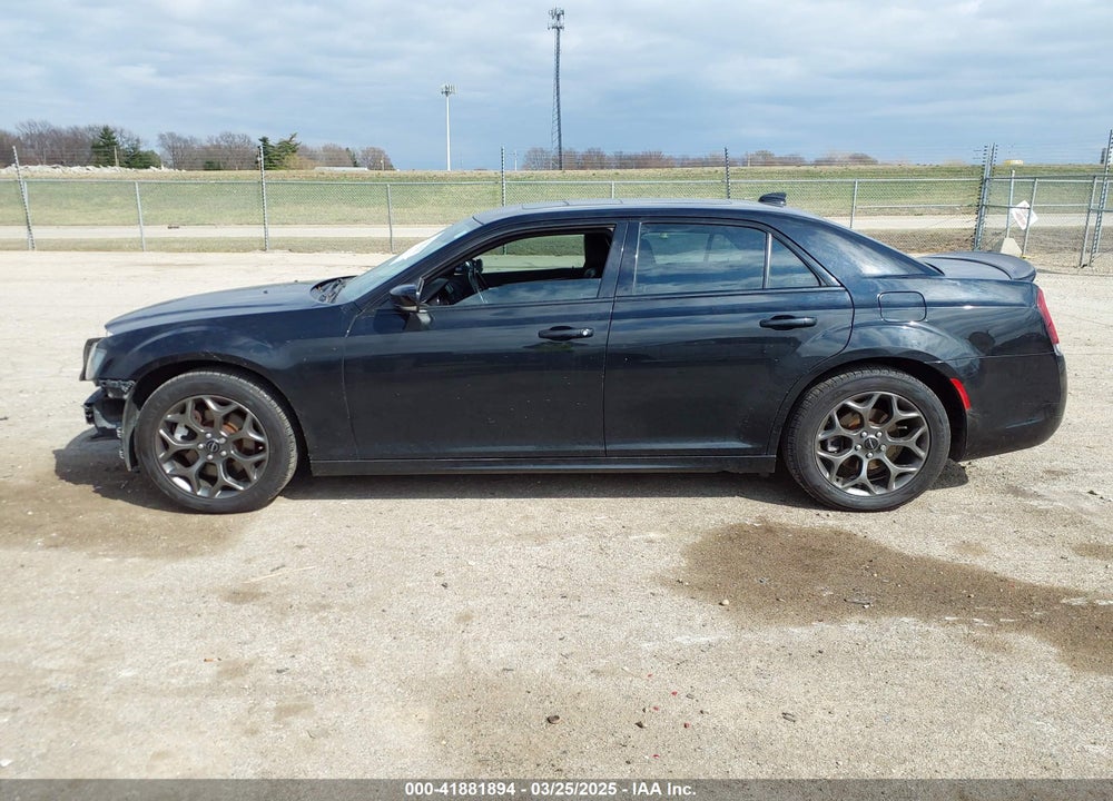 2018 CHRYSLER 300 VIN: 2C3CCAGG4JH302292