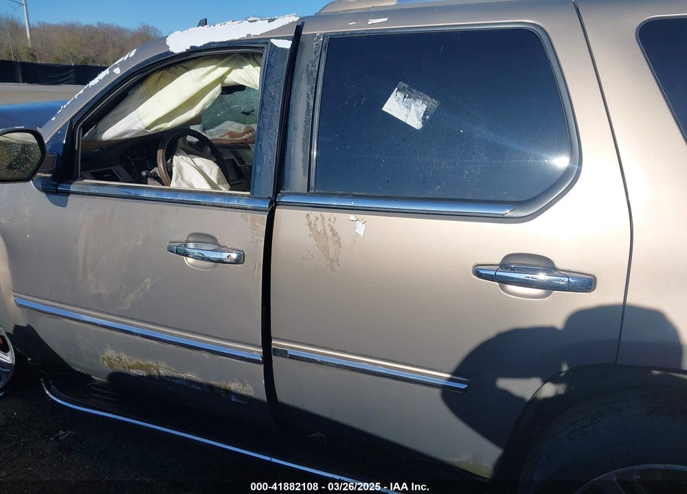 2007 CADILLAC ESCALADE VIN: 1GYFK63897R123157