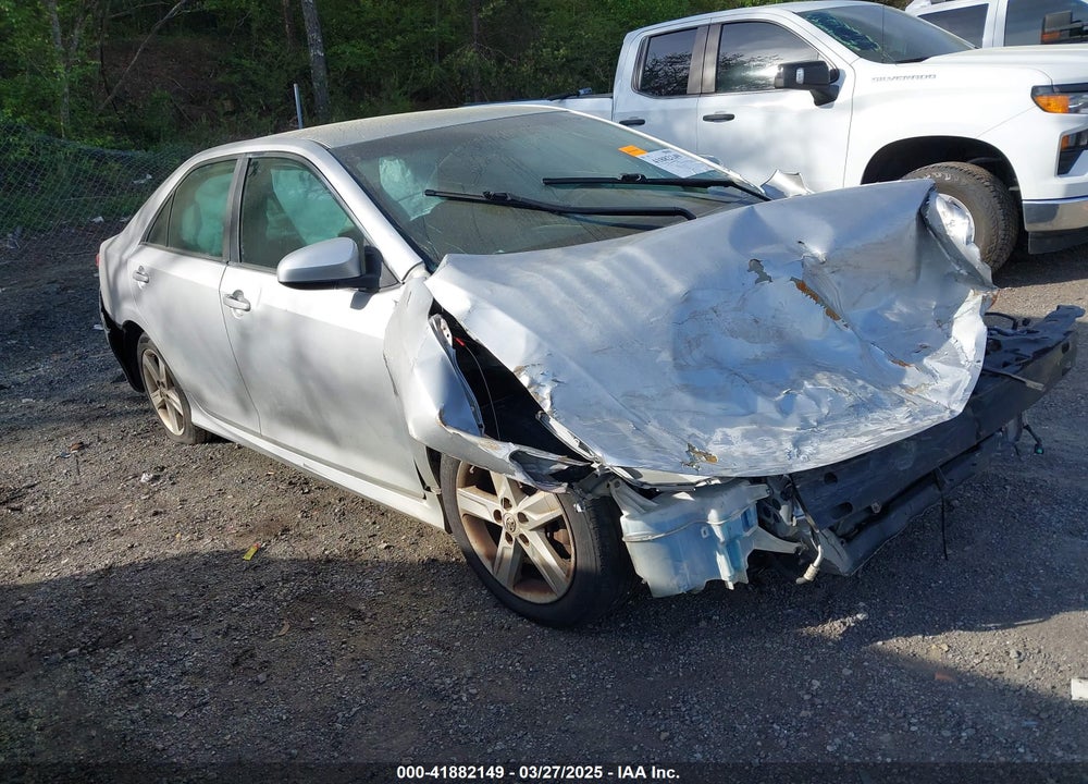 2013 TOYOTA CAMRY SE VIN: 4T1BF1FKXDU236039