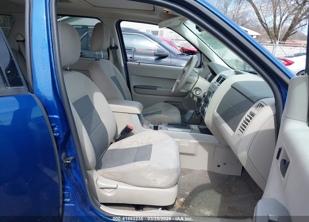 2008 FORD ESCAPE VIN: 1FMCU03148KD00559