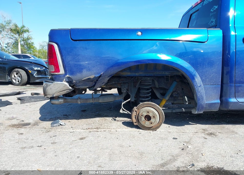 2016 RAM 1500 VIN: 1C6RR7NM2GS419717