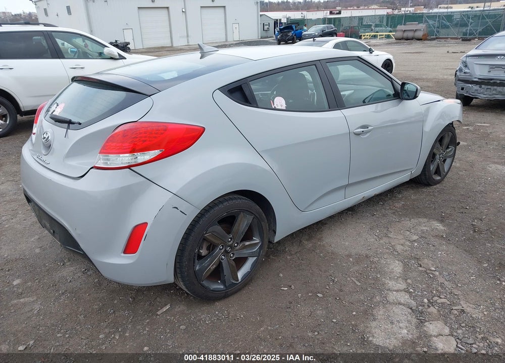 2013 HYUNDAI VELOSTER VIN: KMHTC6AD3DU140949