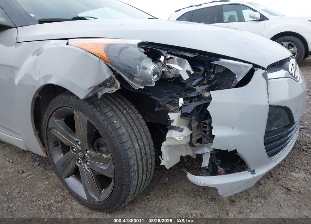 2013 HYUNDAI VELOSTER VIN: KMHTC6AD3DU140949