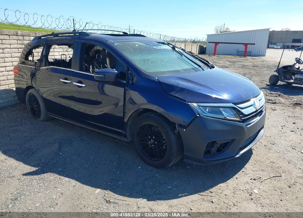 2018 HONDA ODYSSEY EX-L VIN: 5FNRL6H79JB041040