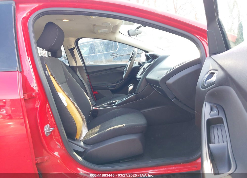 2017 FORD FOCUS VIN: 1FADP3F29HL242678