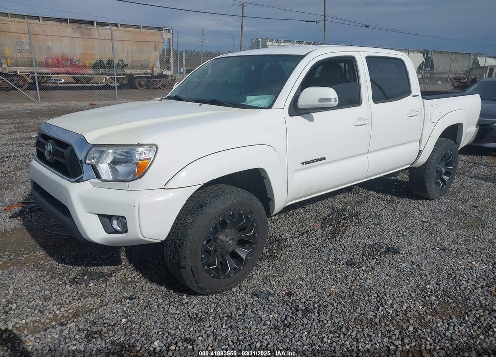 2015 TOYOTA TACOMA VIN: 3TMLU4EN5FM188601