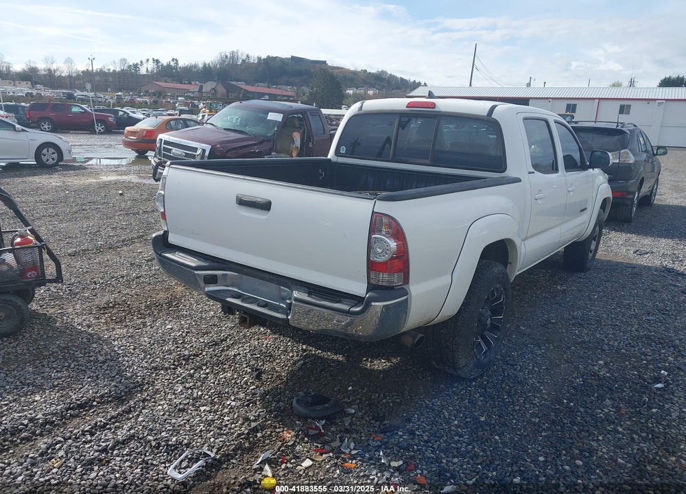 2015 TOYOTA TACOMA VIN: 3TMLU4EN5FM188601