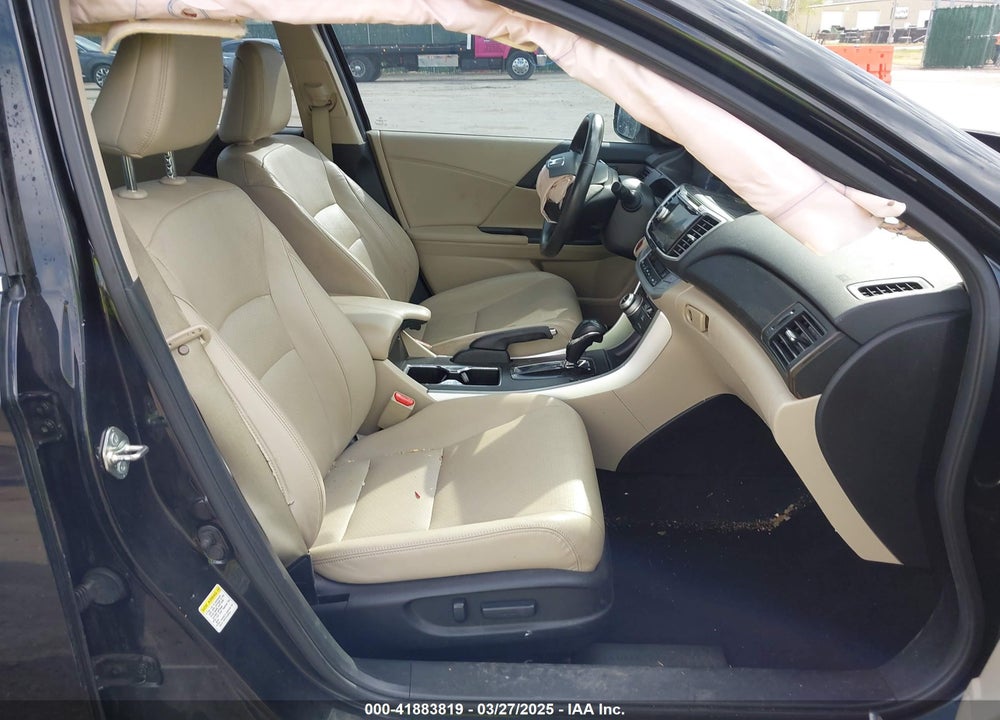 2014 HONDA ACCORD VIN: 1HGCR3F86EA042872