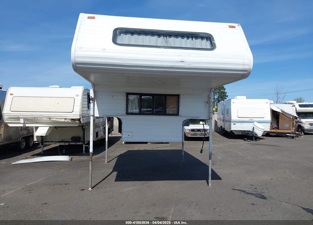 1995 FLEETWOOD ELKHORN M-8S VIN: 0000000000RN03843