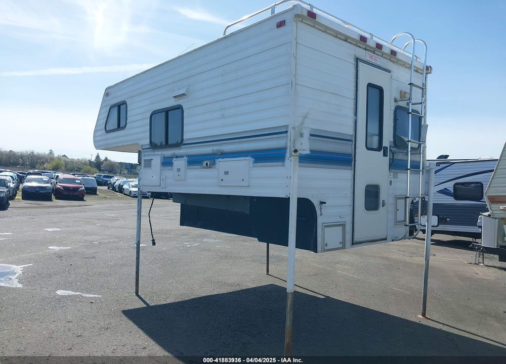 1995 FLEETWOOD ELKHORN M-8S VIN: 0000000000RN03843