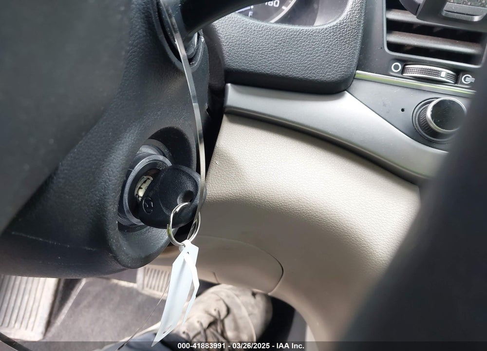 2018 HYUNDAI ELANTRA VIN: KMHD84LF6JU493349