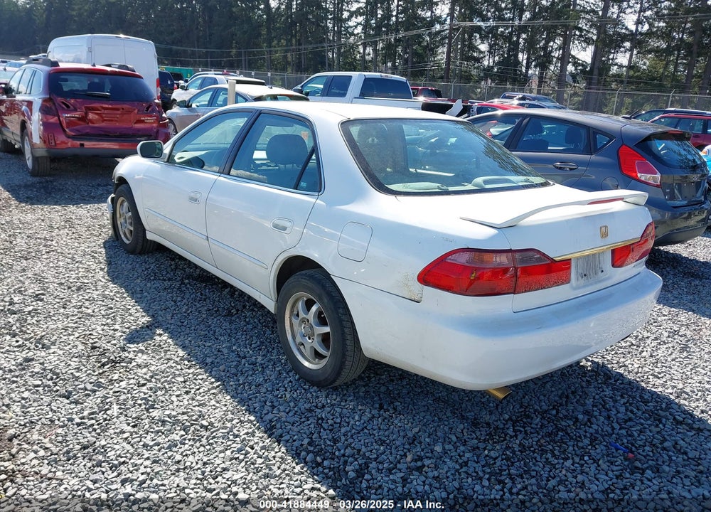 2000 HONDA ACCORD VIN: 1HGCG1656YA060793