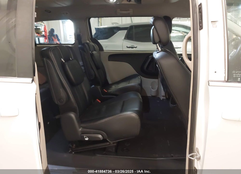 2016 CHRYSLER TOWN & COUNTRY TOURING VIN: 2C4RC1BG7GR198140