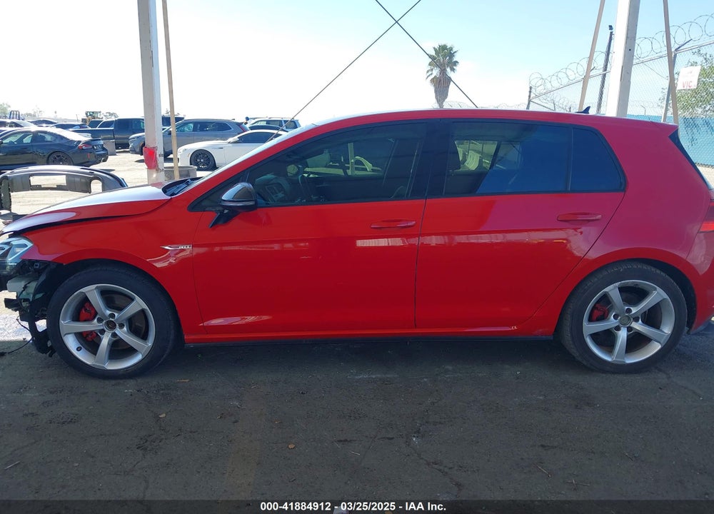 2016 VOLKSWAGEN GOLF VIN: 3VW4T7AU7GM044892